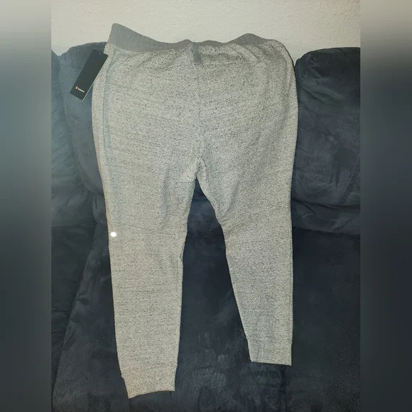 Size XS Brand new men's joggers - Picture 2 of 8